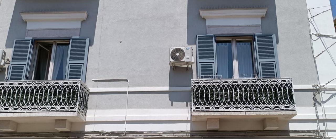 B&B La Reggia Del Sol Trani Eksteriør billede