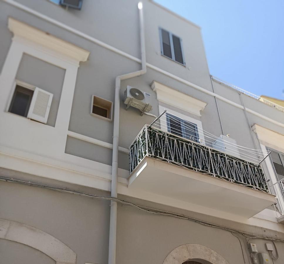 B&B La Reggia Del Sol Trani Eksteriør billede